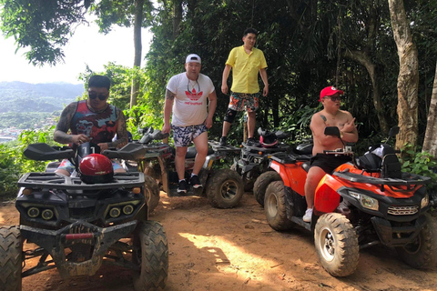 Phuket : Aventure en quad 4x4 WD dans la forêt tropicale et dans la boue