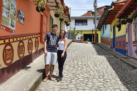 Depuis Medellin : Visite privée du Guatapé et du café