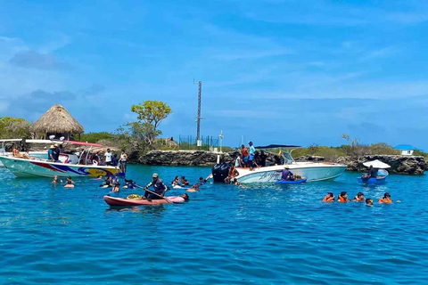 Cartagena: 5 Islas del Rosario, Full party con open bar, Snorkel y almuerzo