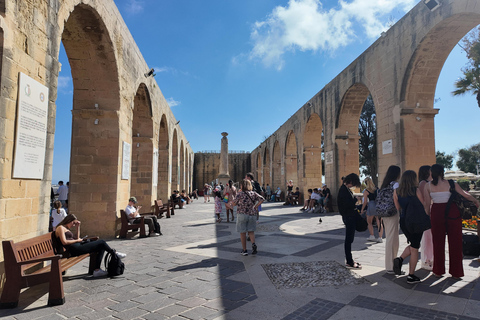 Valletta: 2.5h Walk with Local Guide, History & Stories