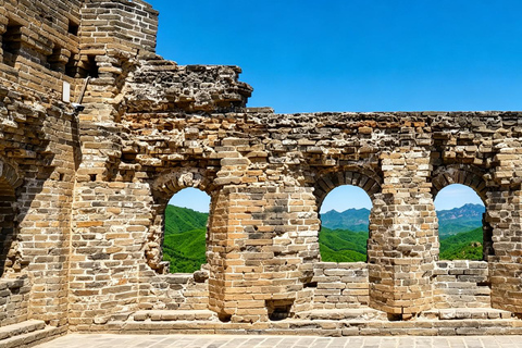 Beijing: Jinshanling Great Wall Guided Tour with Transfers 跟团游：车+票+观光车