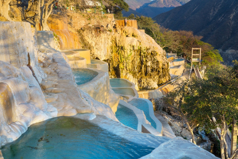 From Mexico City: Day Trip to the Tolantongo Caves From CDMX: Day Trip to the Tolantongo Caves