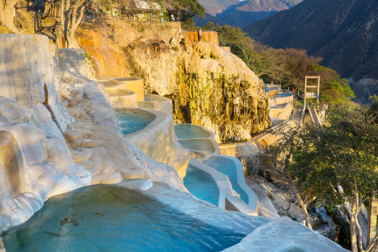 From Mexico City: Day Trip to the Tolantongo Caves From CDMX: Day Trip to the Tolantongo Caves