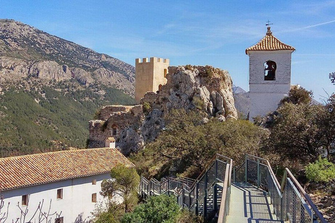 Depuis Alicante, Benidorm Campello : jusqu&#039;au château de Guadalest