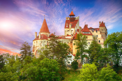 Day Trip from Bucharest: Peles Castle, Bran Castle & Brasov