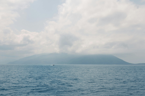 Durrës/Golem: Sazan Island & Karaburun Tour w/Boat Tickets