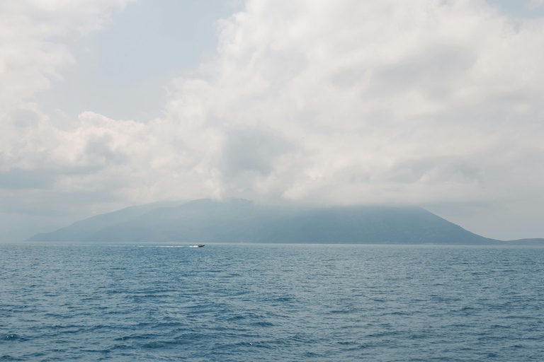 Durrës/Golem: Sazan Island & Karaburun Tour w/Boat Tickets