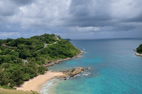 Phuket: Entfliehe den Menschenmassen auf einem entspannten Boot (Schnorcheln)