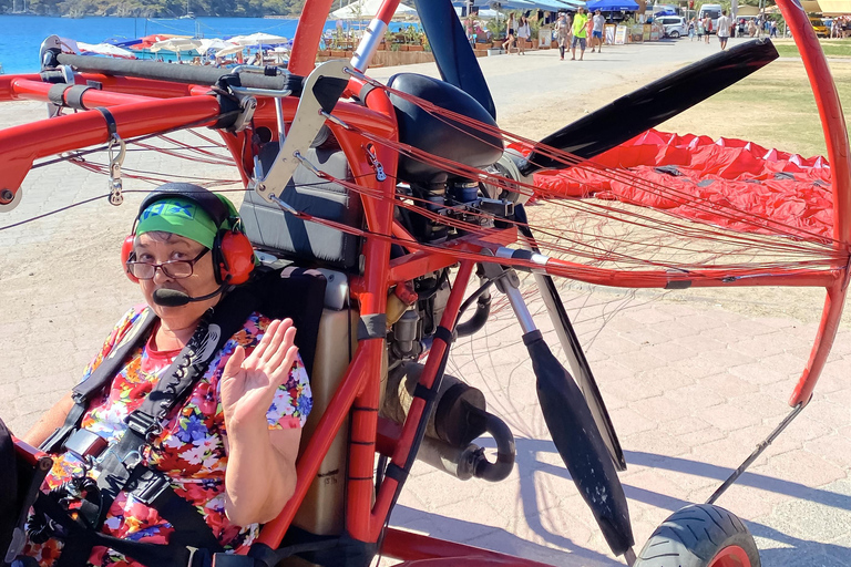 Lima: Check out the South Coast from a Paramotor