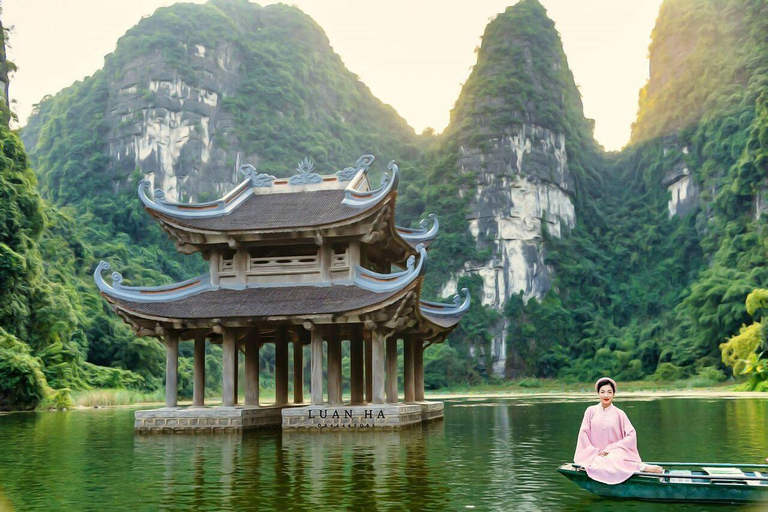 From Hanoi: Private Tour Ninh Binh Hoa Lu Trang An Mua Cave Private Tour Guide, Private Transfer and Flexible Time