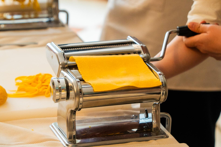 Genoa: Handmade Pasta & Iconic Dessert Making Class