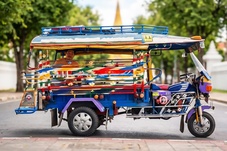 Private Tuk-Tuk Tour with Buddha Park & Coffee Tasting