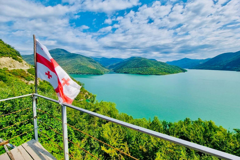 From Tbilisi: Day Trip to Kazbegi