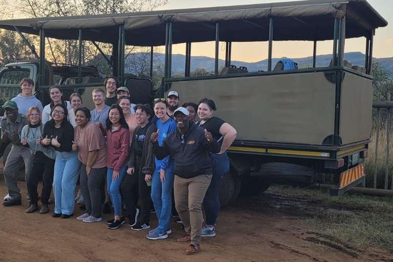 Cape Town: West Coast San Cultural Tour, entry fees & Meal