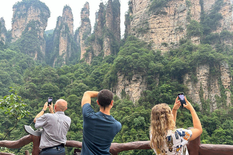 Zhangjiajie Luxury Private Tour with Personal Guide Zhangjiajie 2-Day Tour with Sunrise & Hidden Trails