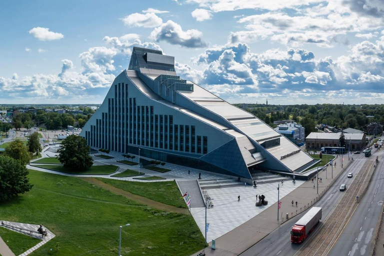 Riga: Caminhada perfeita com um morador local