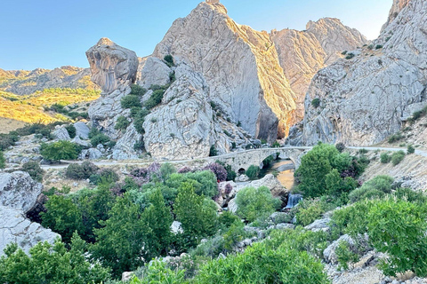 Da Istanbul: Göbekli Tepe e Monte Nemrut Tour di 2 giorniDa Istanbul: tour giornaliero di Göbekli Tepe e Şanlıurfa