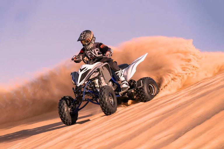 Doha: quad, buggy, sandboarding e giro in cammelloSafari privato nel deserto con buggy e giro in cammello