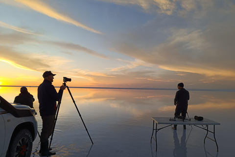 Excursão de um dia ao Salar de Uyuni com almoço e pôr do sol