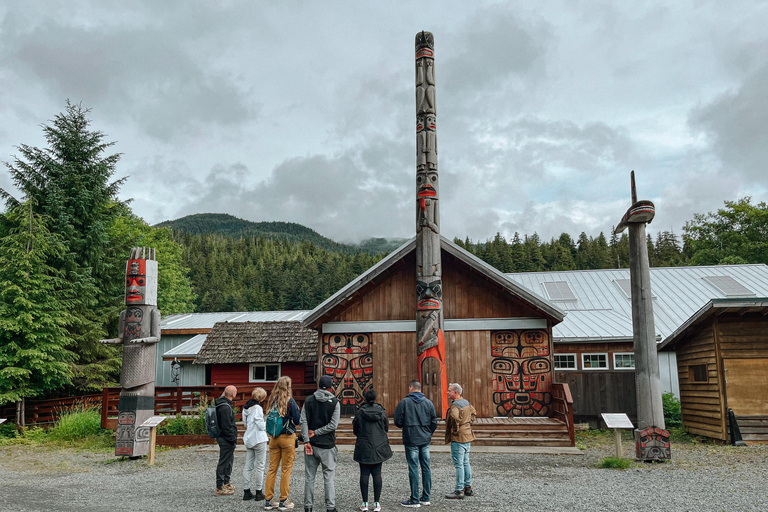 Ketchikan: Alaska Rainforest Sanctuary and Totem Park Walk