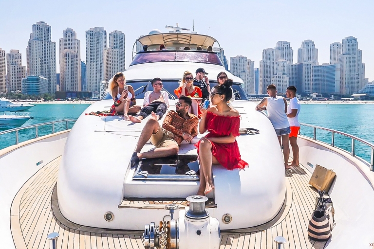 Dubai Marina: ervaring op een jacht met ontbijt of BBQMiddagboottocht van 3 uur met barbecuelunch