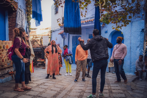 Chefchaouen: Hidden Gems Guided Tour with Mint Tea Private walking tour