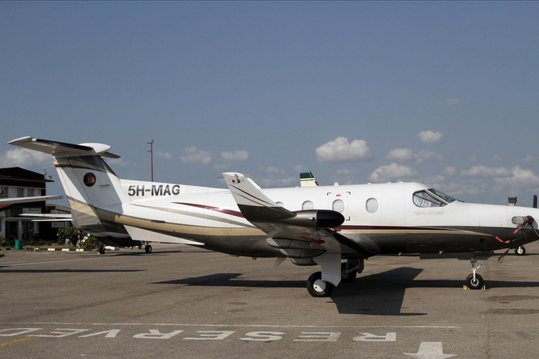 3-dagars safari Zanzibar till Nyerere Park med båt, bil och flyg