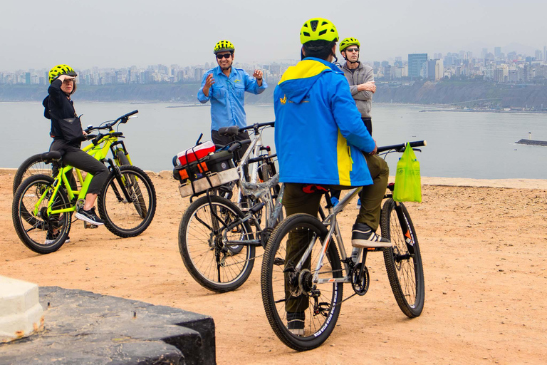 Lima: Morro Solar to Miraflores Downhill Bike Tour