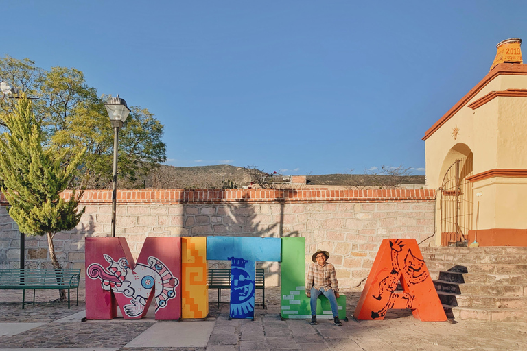 From CDMX: Experience the magic of mining towns and basaltic prisms Experience the magic of the mining towns and basaltic prisms from CDMX.