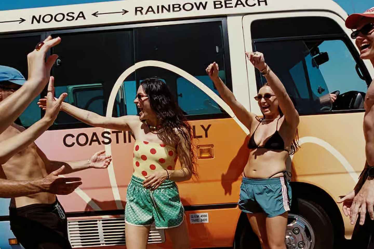 Byron Bay, Gold Coast, Brisbane, Noosa Hop-On Hop-Off Pass - 1 Trip Pass
