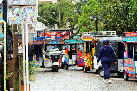 Tour di un giorno intero a Guatapé Piedra del Peñol da Medellin