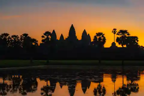 Tour particular de Angkor Wat ao nascer do sol com café da manhã