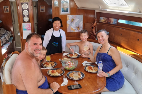 Rhodes Private Luxury Day Cruise Lunch, Coctails, Champagne