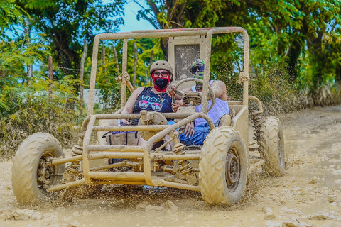 Excursión guiada en Buggy por la playa y el cenote de Macao con traslados