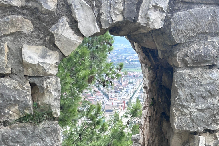 Vlora/Rradhime/Orikum: Berat Castle and Old City Sunset Tour From Vlora: Berat Castle & OldCity Sunset Tour