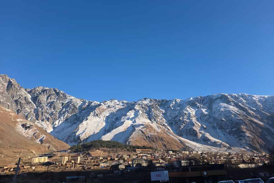 Ab Tiflis: Qasbegi & Gudauri – flexible Rückkehr an jedem Tag. Foto: GetYourGuide