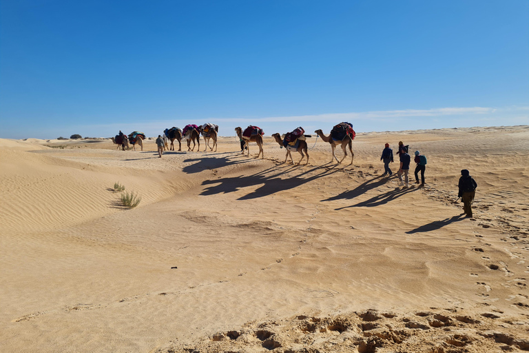 Douz Sahara: Trek and Yoga in a Nomadic Bivouac Douz Sahara: trek and yoga in a nomadic bivouac
