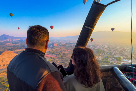 Mexiko City: Ballongflygning, Teotihuacan och Guadalupe-helgedomen