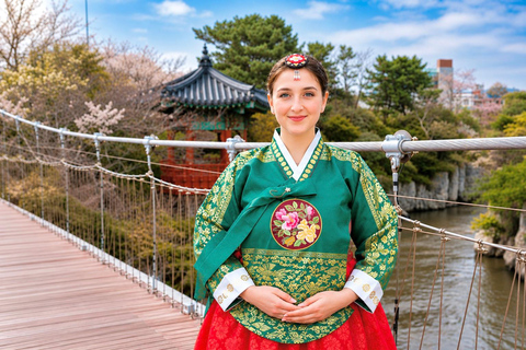 Jeju: K-drama Hanbok Photoshoot & Private Guided Tour