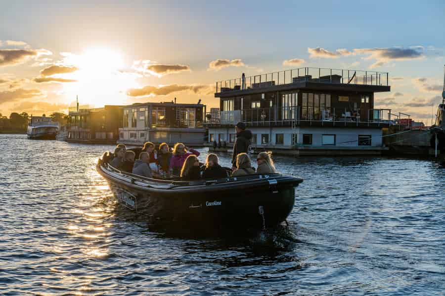 Kopenhagen: 2-stündige Bootstour zu versteckten Highlights. Foto: GetYourGuide Kopenhagen: 2-stündige Bootstour zu versteckten Highlights. Foto: GetYourGuide