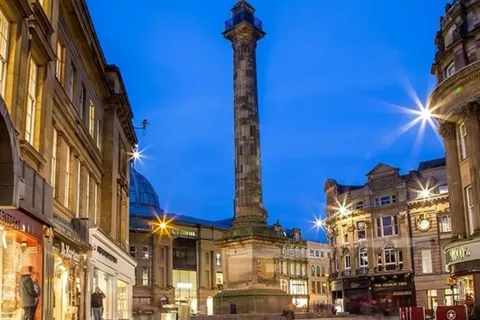 Newcastle: Visita personalizada a pie con un guía local