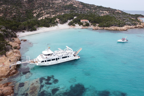 From Palau: La Maddalena Archipelago 4 Stops Boat Tour From Palau: La Maddalena Archipelago Full-Day Boat Tour