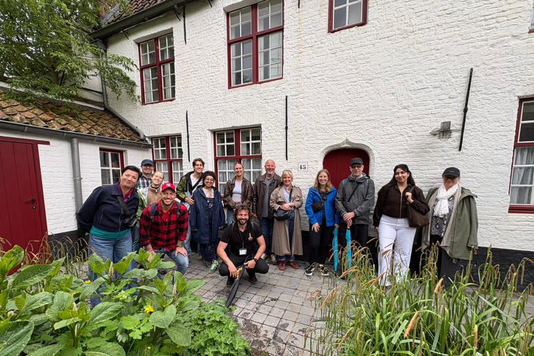 Bruges: Dutch Language and History Walking Tour