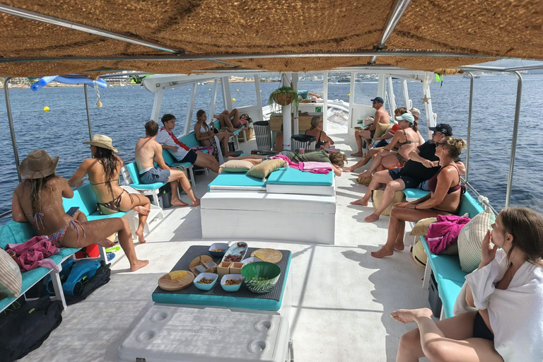 Ibiza: Boat Cruise with Tapas, Drinks & Cova Santa Entry