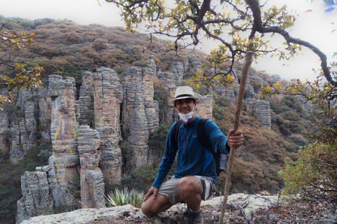 Von Leon aus: Los Panales Abenteuertagestour mit Frühstück