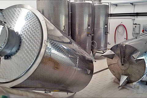 Craft Brewery Tour with Beer Tasting & Gift near Alessandria Craft Brewery Tour with Beer Tasting in English