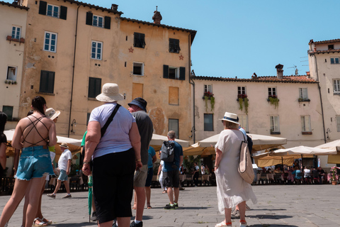 La Spezia: Full-Day Pisa and Lucca ExcursionWalking Tour without Entry Tickets