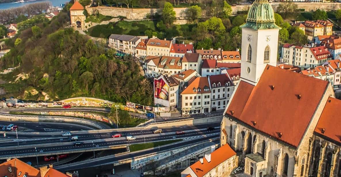 Afbeelding 5 van Van Wenen naar Bratislava, Devín en Hainburg – Rondleiding
