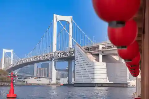 Tokio: Denní plavba s přehlídkou Rainbow Bridge a neomezenou konzumací nealkoholických nápojů