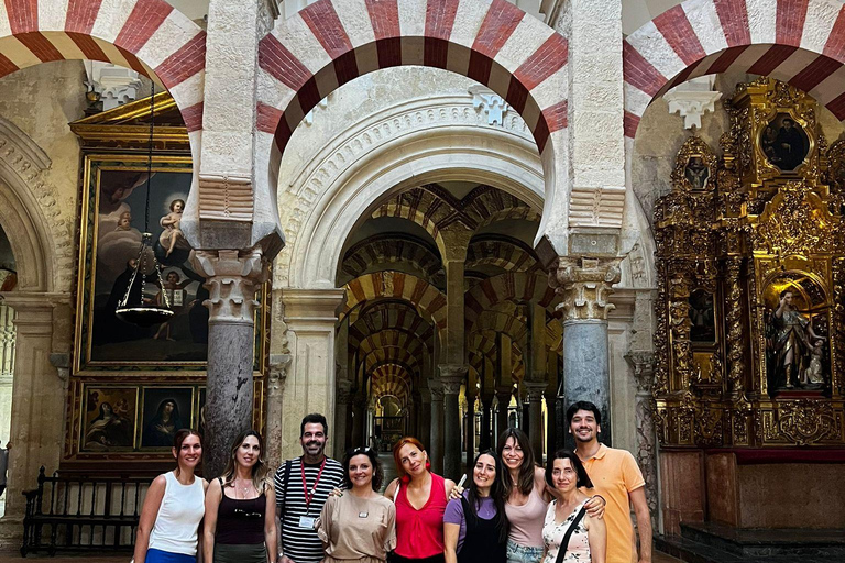 Córdoba: Guided experience in the Cathedral Mosque (TICKETS NOT INCLUDED) Córdoba: Mosque-Cathedral Experience